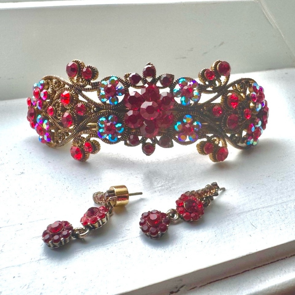 Red Crystal Floral hair jewllery  and Earring Set